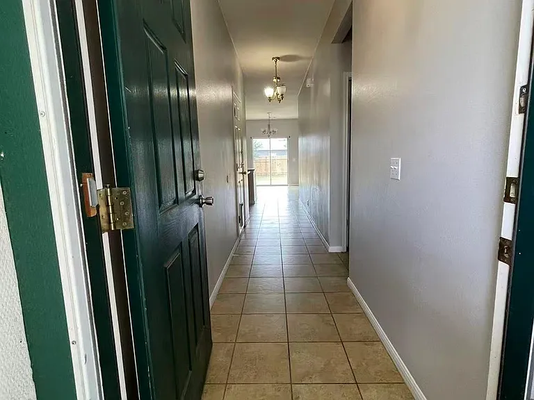 11603 Marshall St — Photo 3