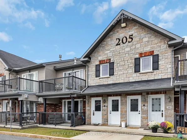 205 Eliot St #506, Clarence Rockland, ON K4K 0G4