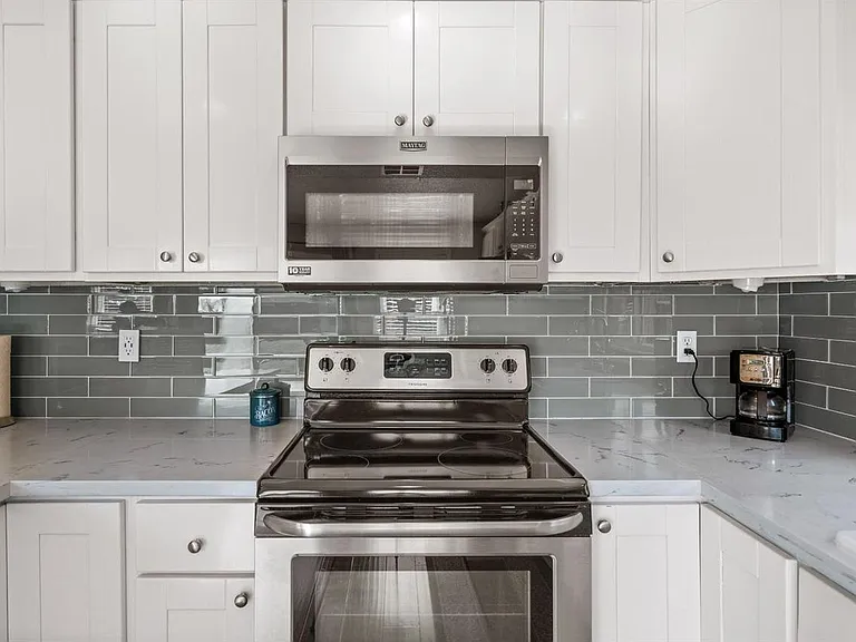 2938 Renee Ct — Photo 9