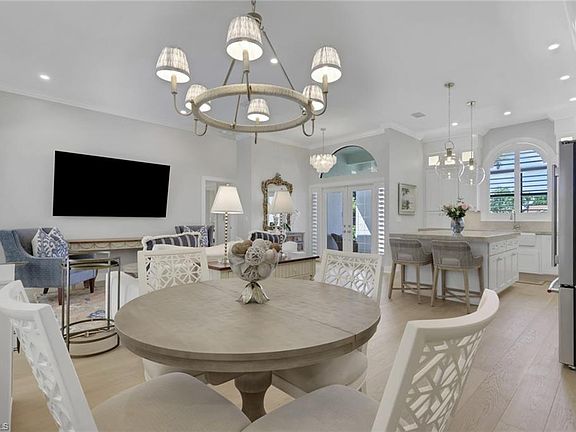 4th image of 1325 Kings WAY