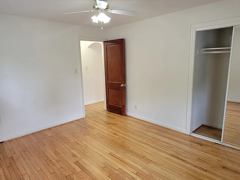 Bedford Gardens Apartments — Photo 7