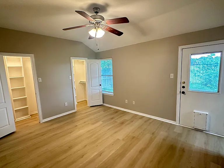 821 Hickory St — Photo 4