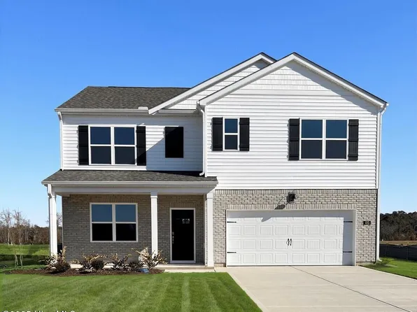325 Hartfield Avenue, Raeford, NC 28376