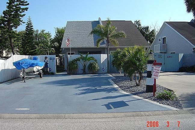 Extra Large Driveway