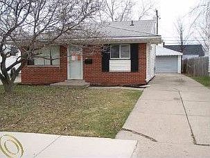 1st image of 21827 Brittany Ave