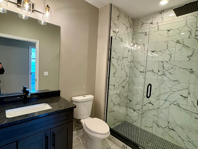 2 N 9th St #1903 — Photo 3