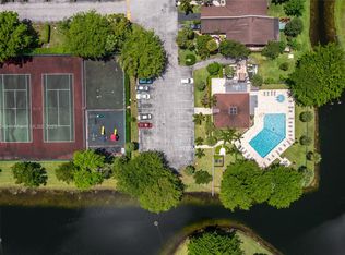 5109 NW 11th Way, Pompano Beach, FL 33064