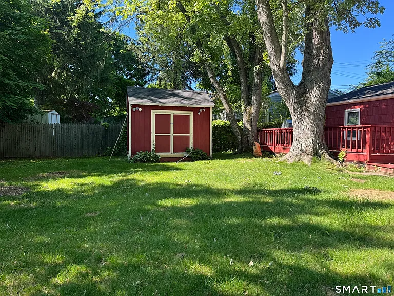 5 Webster Dr — Photo 17