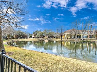 15 Lake Mist Ct, Sugar Land, TX 77479