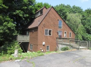 15 Tanner Rd, Webster, MA 01570