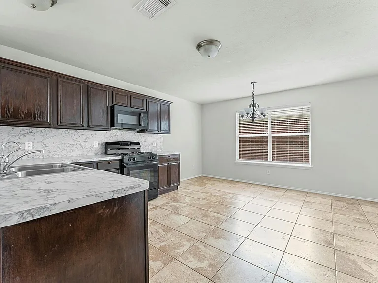 12251 Noco Dr #1 — Photo 19
