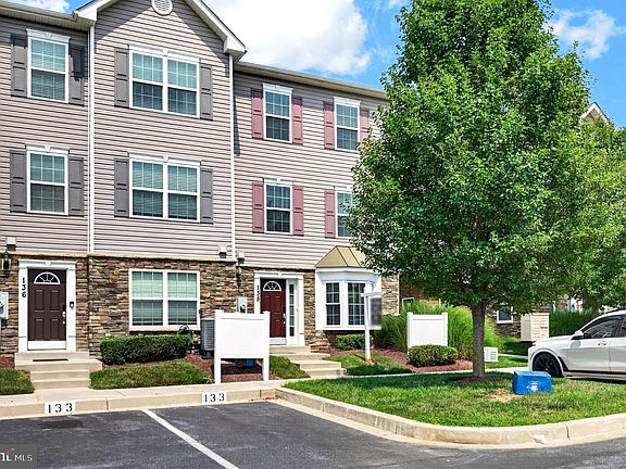 4th image of 1826 Cassandra Dr Unit 135