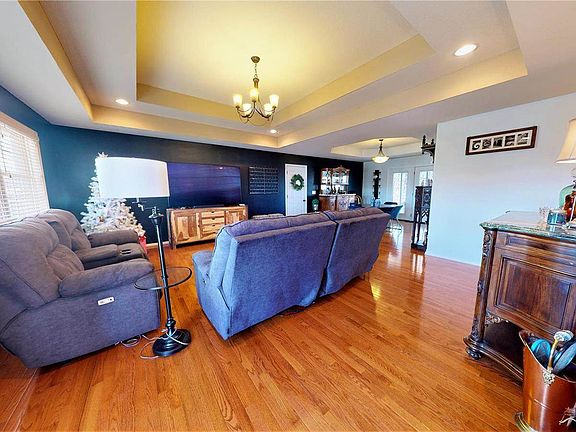 2nd image of 20967 Lockhart Ln