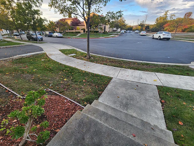 1432 Cedarwood Loop — Photo 4