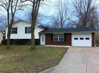 825 Odus Dr, Jackson, MO 63755