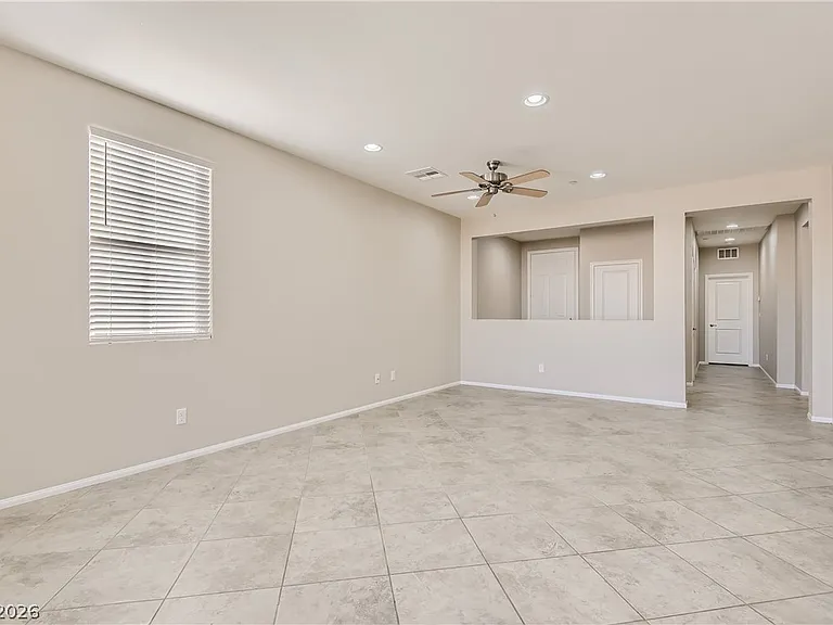 974 Spiracle Ave — Photo 6