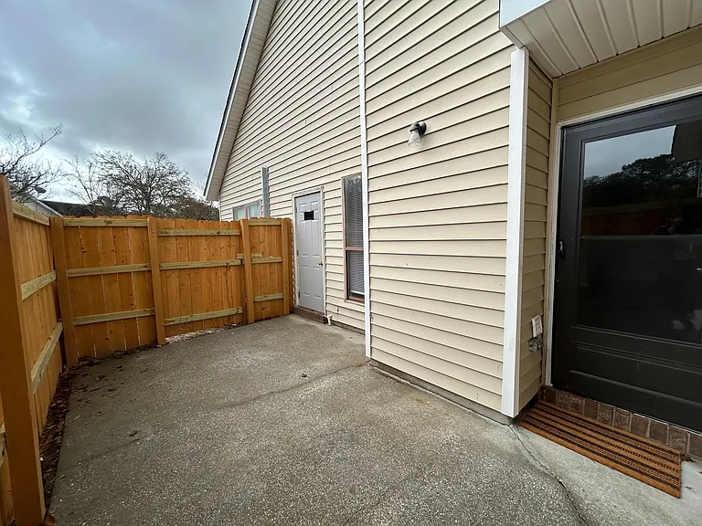 923 E Estates Blvd #E-5 — Photo 11