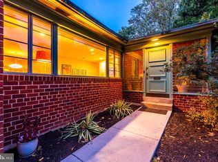 1913 Sudbury Rd NW, Washington, DC 20012