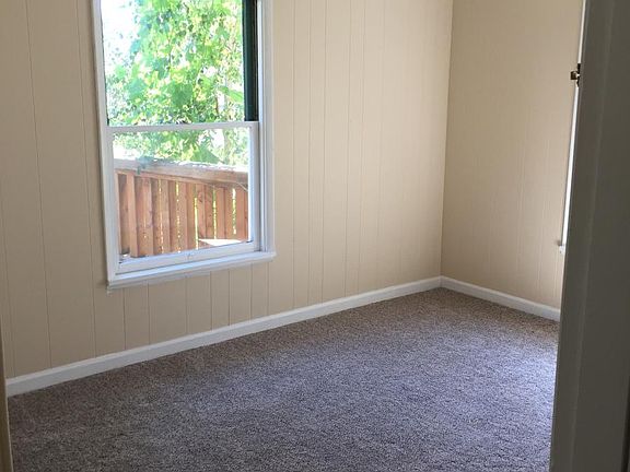 Garden bedroom