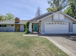 3225 Sunset Dr, Redding, CA 96001