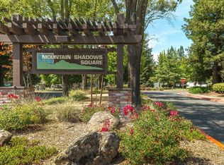 80 Francis Cir, Rohnert Park, CA 94928