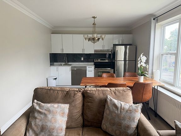 5th image of 92 Trethewey Dr #5