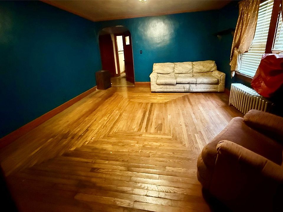 2nd image of 328 N McKinley Ave