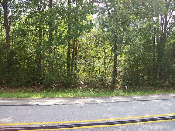 3rd image of 3851 Hwy 75 N