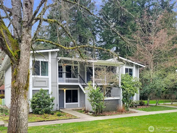 12206 NE 147th Place #B, Kirkland, WA 98034