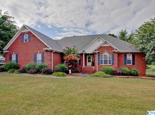 1251 Shoal Creek Trl NE, Arab, AL 35016