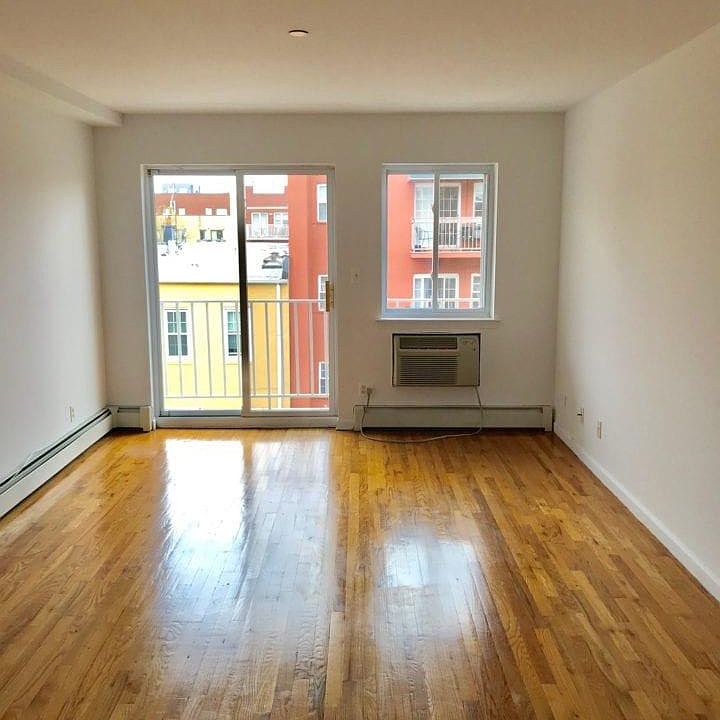 2nd image of 79 175th St #B9