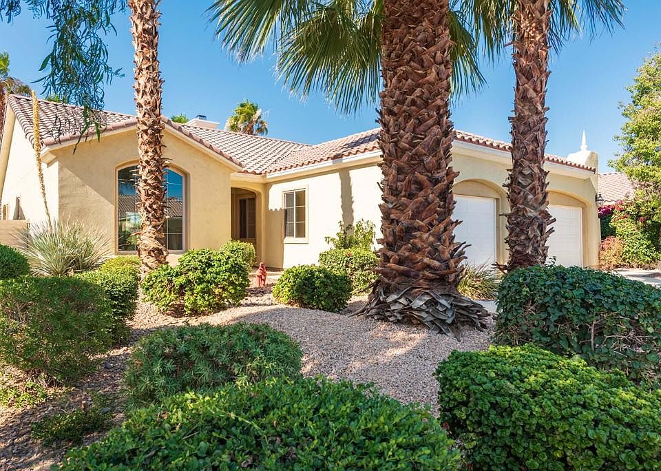 1st image of 80555 Avenida Santa Marta