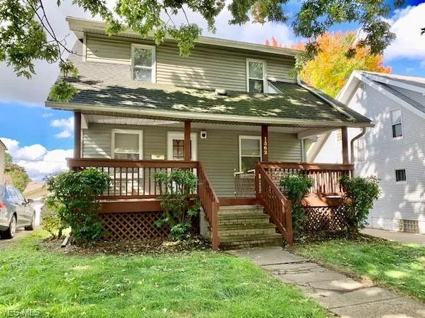 1362 Neptune Ave, Akron, OH 44301