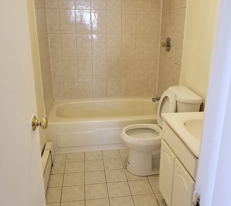 2nd image of 71 Butler St #1