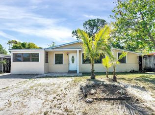 1050 NW 25th Way, Fort Lauderdale, FL 33311