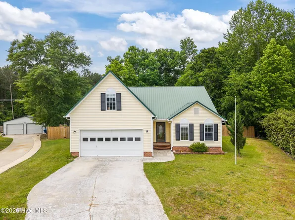 405 W Regent Court, Jacksonville, NC 28546
