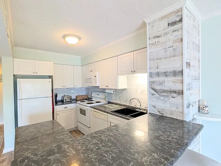 4350 Intercoastal Dr #2302A — Photo 22