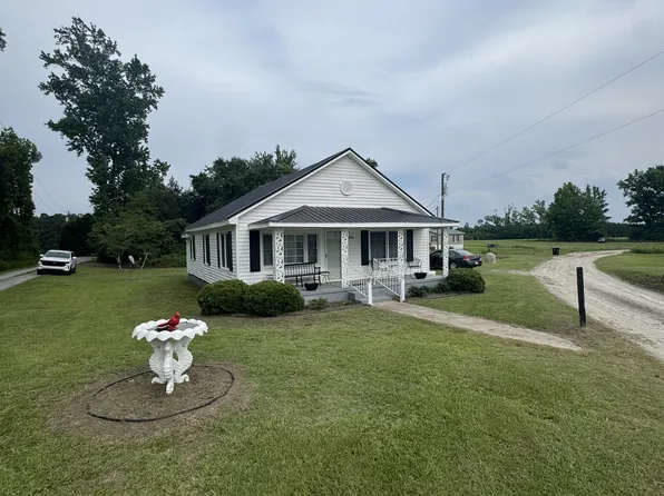 1495 Eli Bowen Rd, Williamston, NC 27892