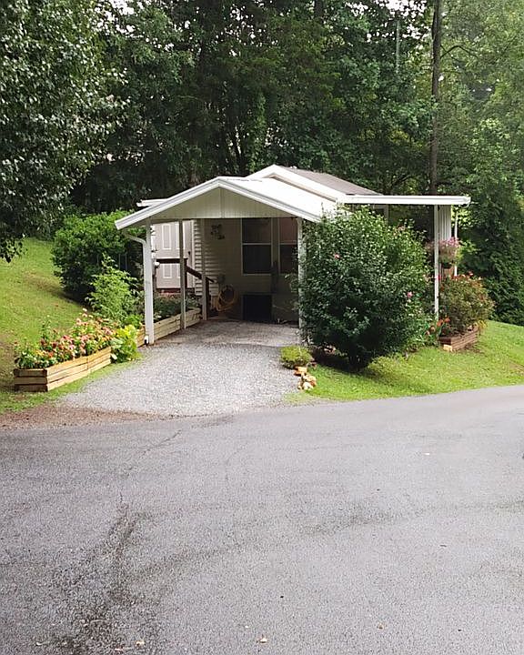 239 Country Woods Dr Franklin NC 28734 Zillow