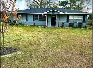 5463 Stanton Dr, Orange, TX 77630