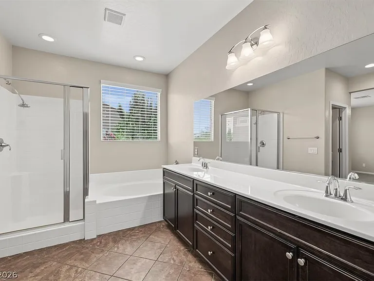 10429 Deer Heights St — Photo 13