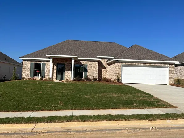 1307 Elderberry Ln, Pearl, MS 39208