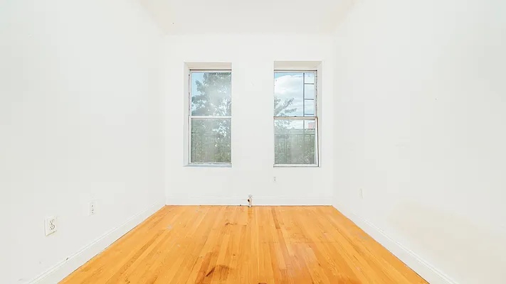 Rented by Nooklyn NYC LLC | media 6