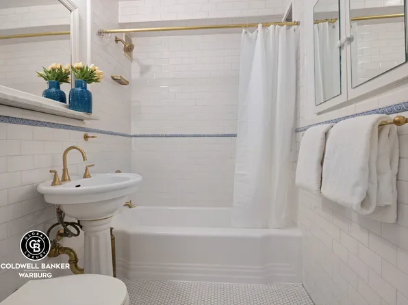 15 West 84th Street image 9 of 9