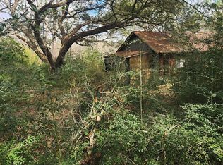 4572 Fm 1008, Dayton, TX 77535