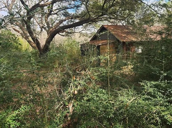 4572 Fm 1008, Dayton, TX 77535