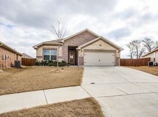 1027 Eastland Ln, Aubrey, TX 76227