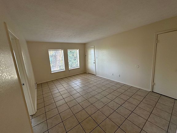 5th image of 2020 Continental Ave APT 224