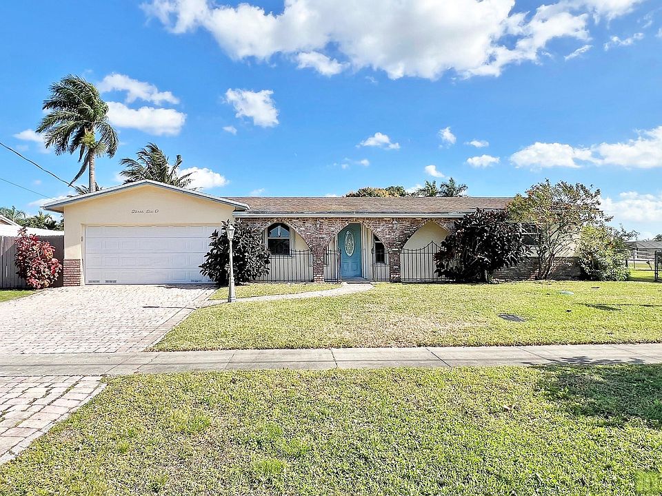 1st image of 360 NW 43rd Avenue