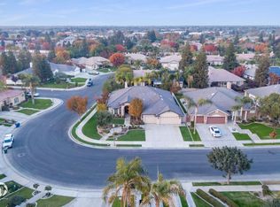 12014 Manorwood St, Bakersfield, CA 93311